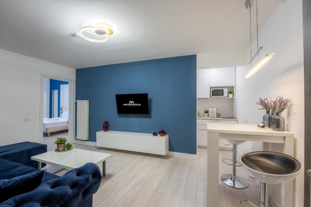בוקרשט Metropole Apartments - Old City מראה חיצוני תמונה