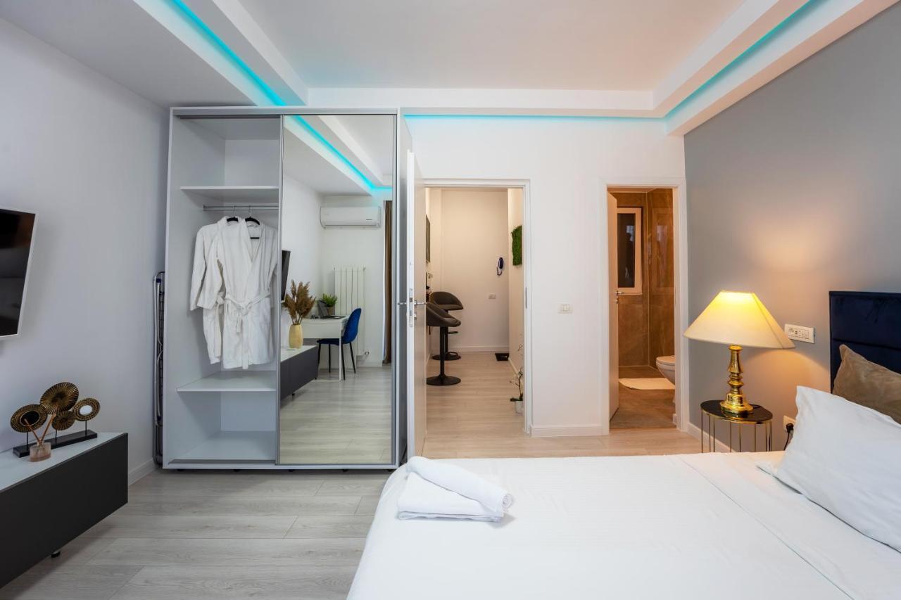 בוקרשט Metropole Apartments - Old City מראה חיצוני תמונה