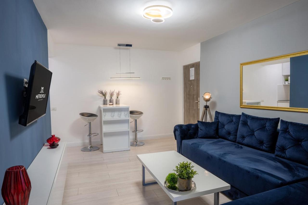 בוקרשט Metropole Apartments - Old City מראה חיצוני תמונה